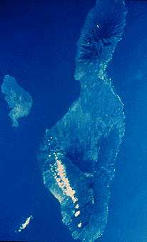 MAUI_AND_KAHOOLAWE.GIF (37399 bytes)