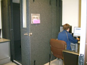 Vocal imitation room